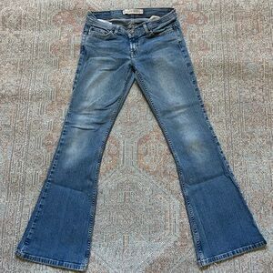 Express Vintage Low Rise Flare Jeans Light Wash 4S/4P